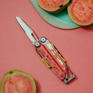 Leatherman Signal Guava Kılıflı