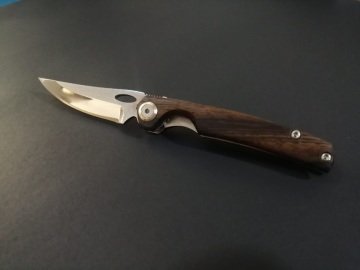 BushFolder Sayga Handmade Ceviz Çakı