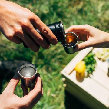 Stanley Adventure Çelik Shot Bardak ve Matara Seti Beyaz